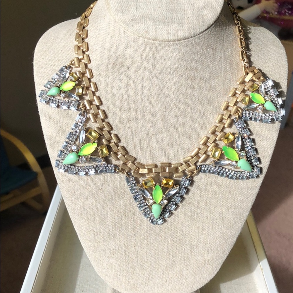 Palmia Statement Necklace